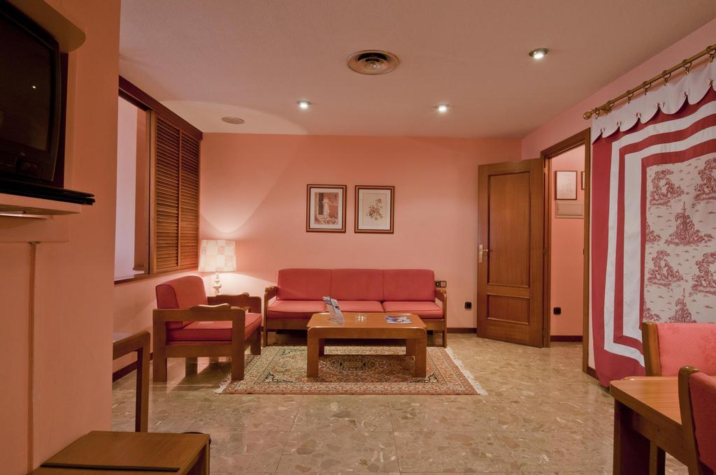 Foxa 25 Hotel Madrid Exterior photo